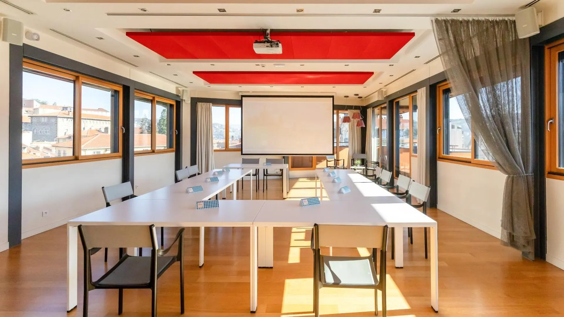 Ibis Styles Le Puy En Velay Hotell