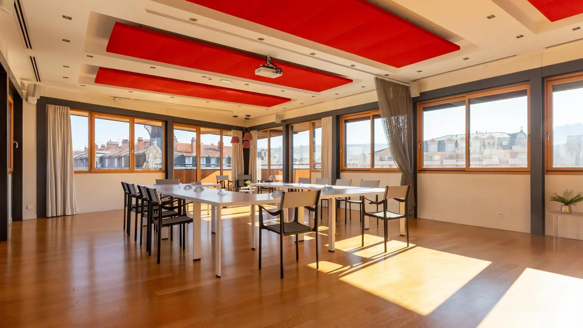 Ibis Styles Le Puy En Velay Hotell