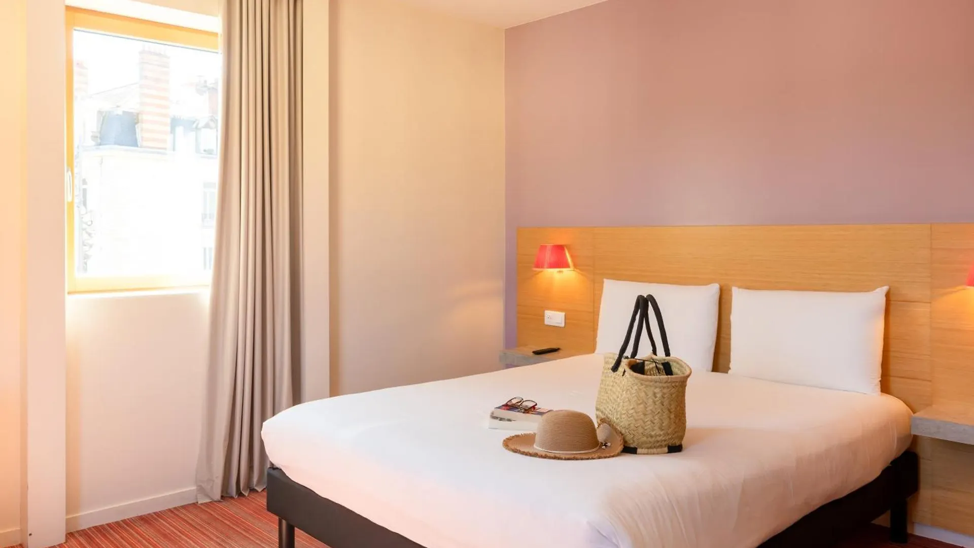Hotel ibis Styles Le Puy en Velay 3*, Le Puy-en-Velay